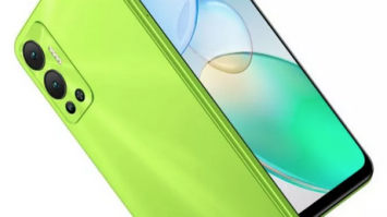 Infinix hot 12 green front