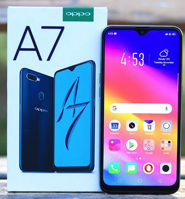 a 7 oppo with box
