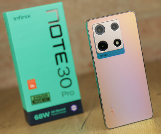 infinix-note-30-pro-with-box