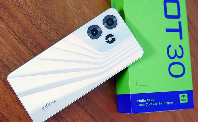 infinix-hot-30-with-box